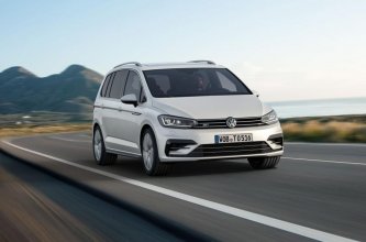Volkswagen рассекретил новый Touran